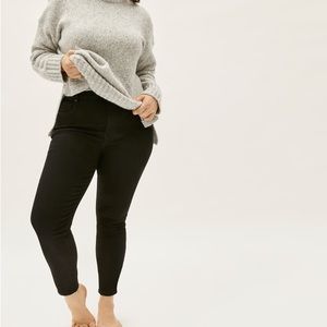 Everlane curvy authentic stretch high rise jean - like new